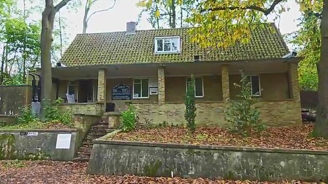 A tour of A REAL WW3 Nuclear Bunker. You can't tell what it is from outside 14-3-2022